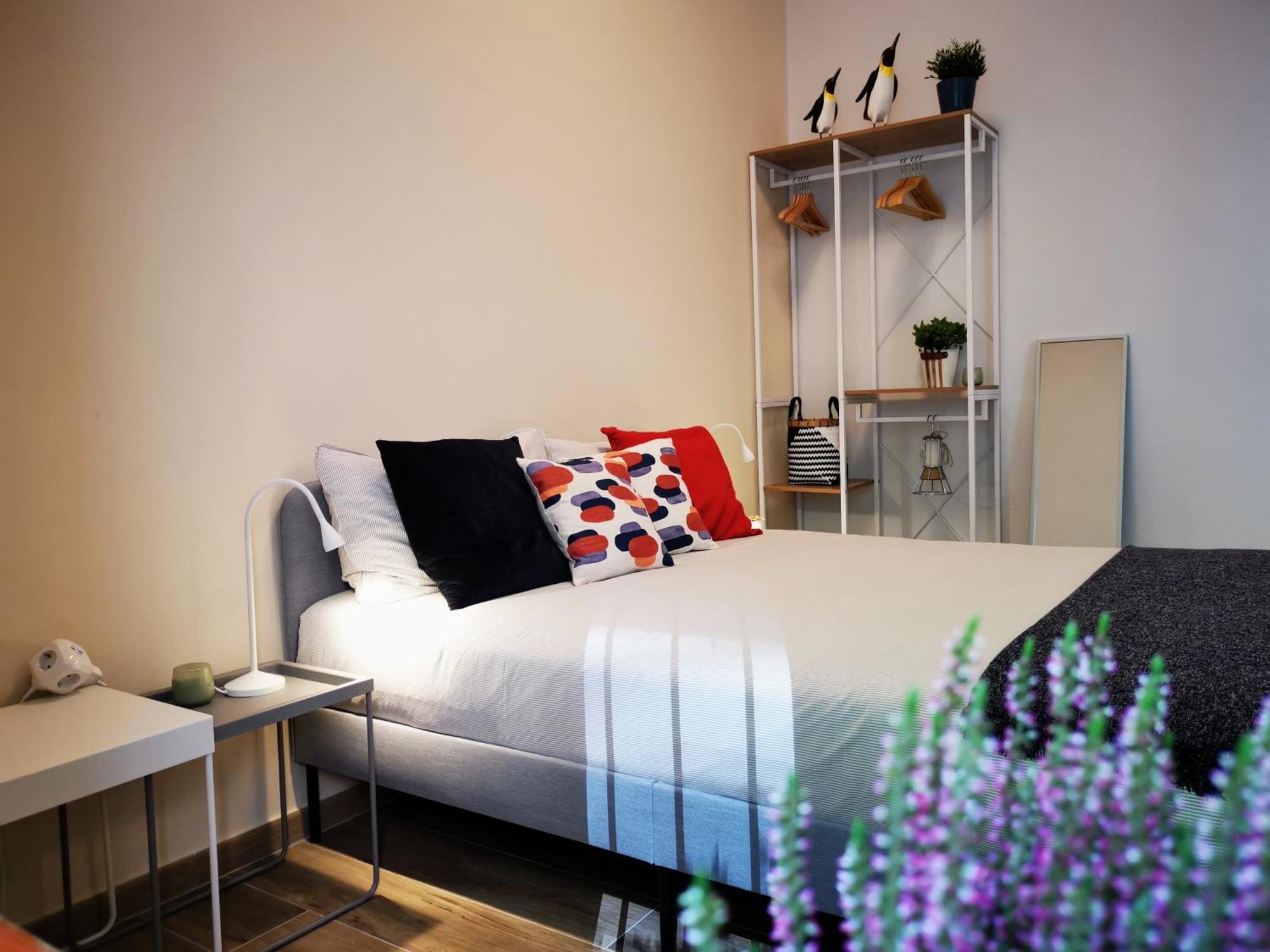 מילאנו Spacious Apartment 50 Meters From The Metro חדר תמונה