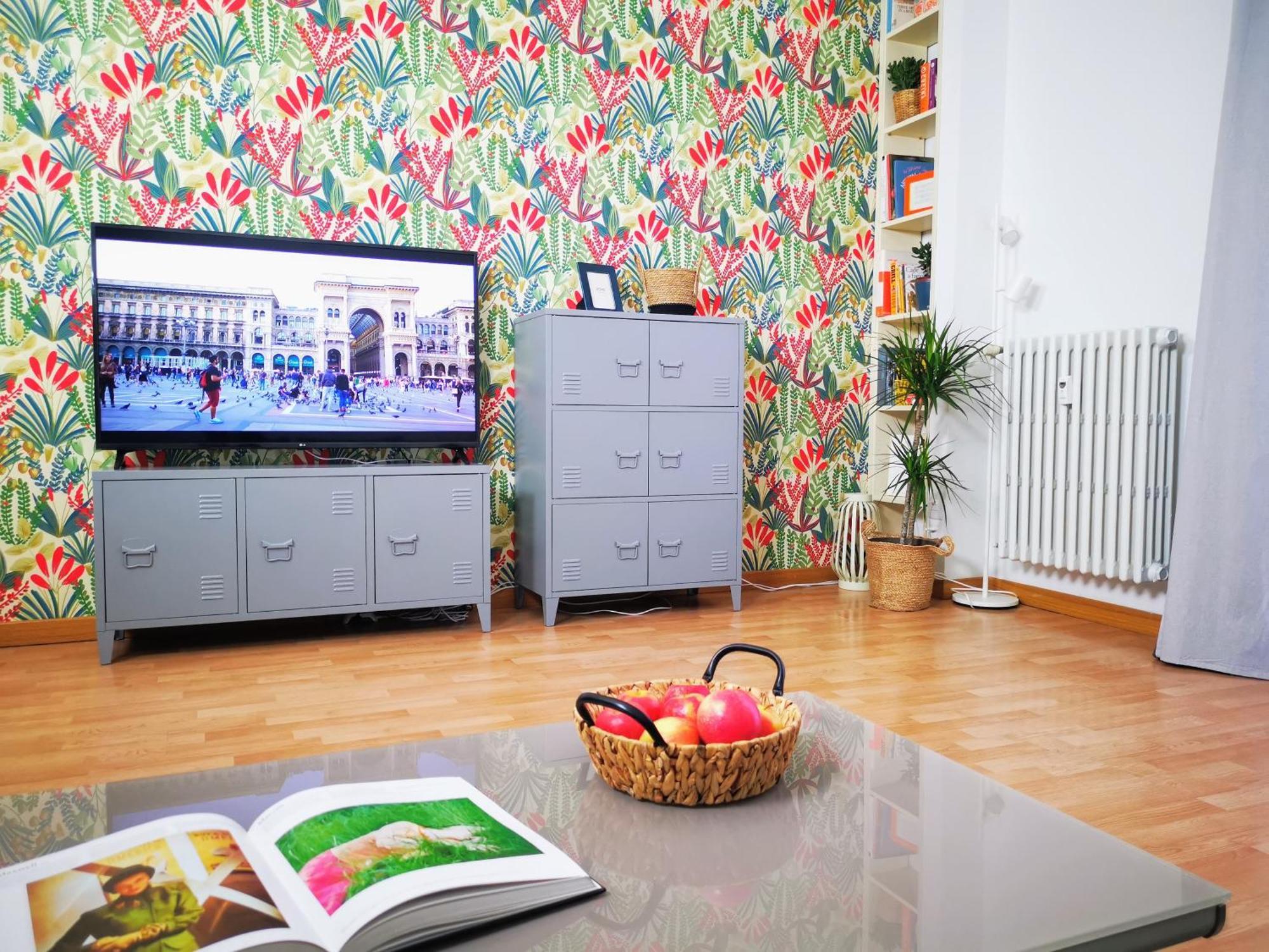 מילאנו Spacious Apartment 50 Meters From The Metro מראה חיצוני תמונה