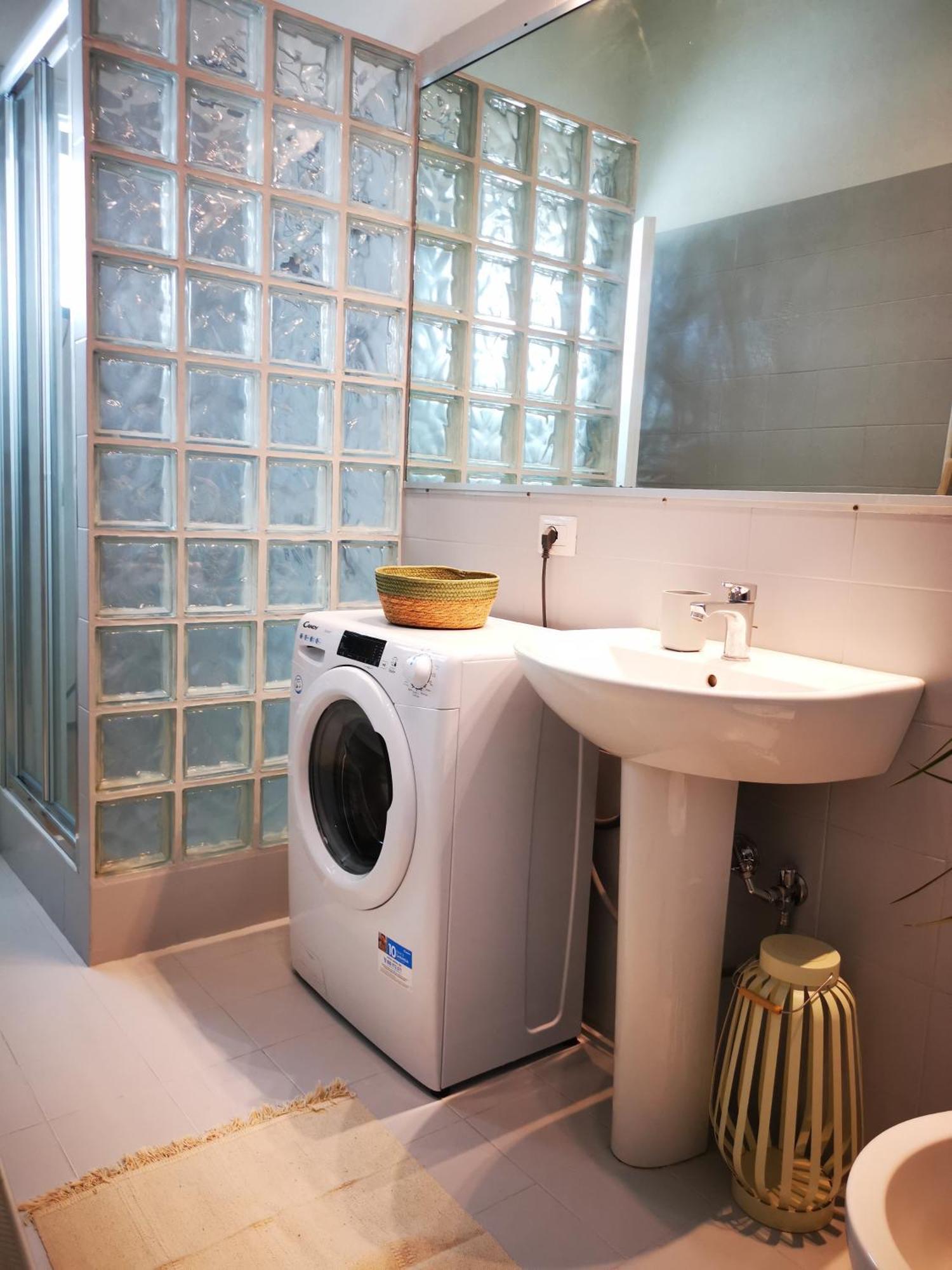 מילאנו Spacious Apartment 50 Meters From The Metro מראה חיצוני תמונה